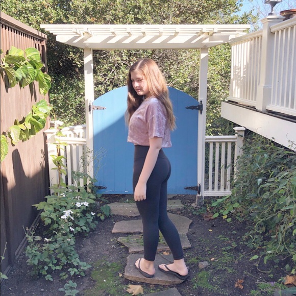 Meet your Posher, Scarlett - Picture 1 of 1